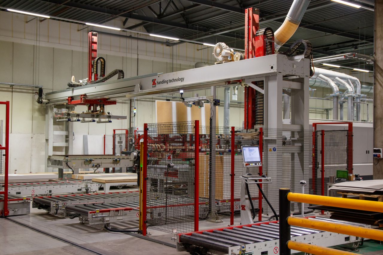 Equipamento real de automação industrial